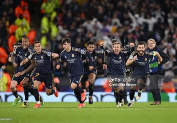 video Highlight : Man City 1 - 1 Real Madrid (Cúp C1)